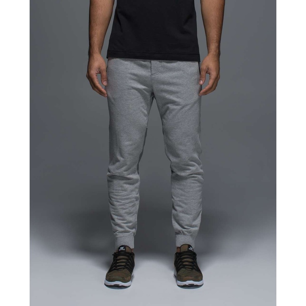 Lululemon Synth Pants in Heathered Medium Grey / Greyt Men Medium French Terry